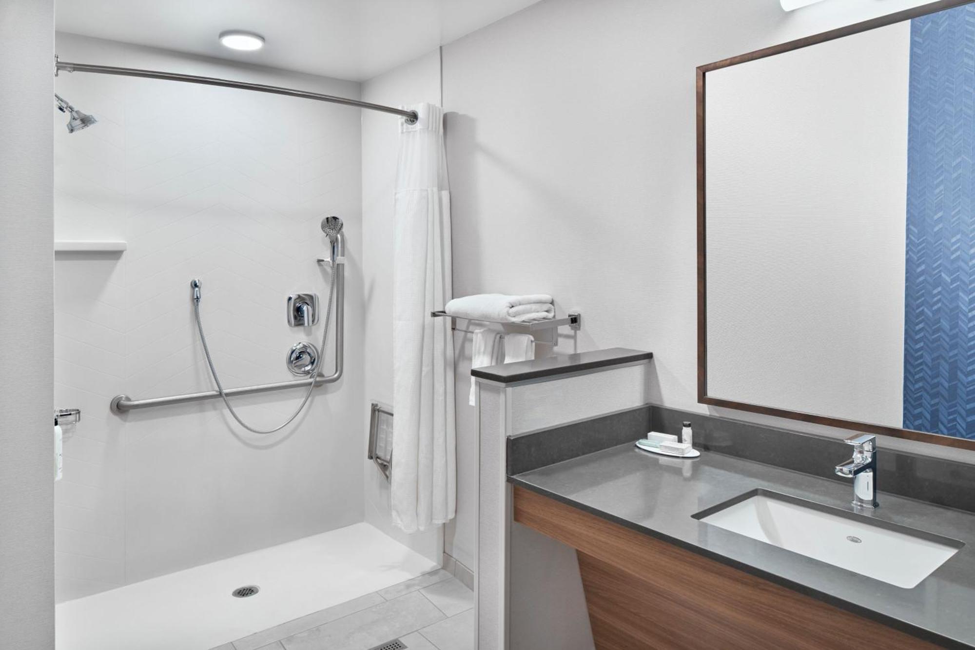 Fairfield Inn & Suites By Marriott פנטיקטון מראה חיצוני תמונה